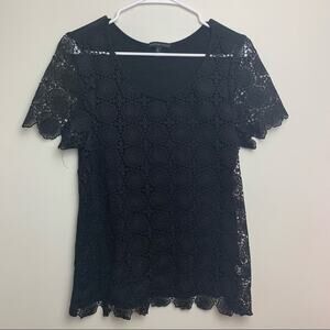 Signature Studio Black Lace Short Sleeve Top